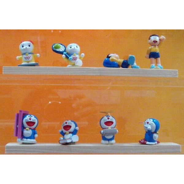 La serie Doraemon 2004 avec 8 bandes papier