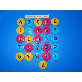 la série de 26 capsules de champagne générique l' alphabet ( couleur melange du recto ) 1289
