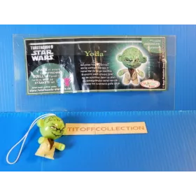 1 Figurine star wars yoda 2012 - 2013 avec 1 BPZ tr210
