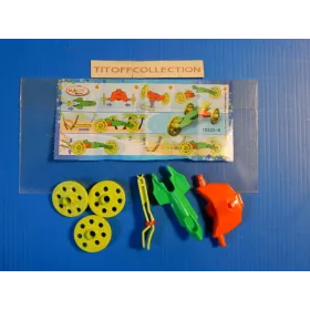 1 Figurine kinder gomove    2012 - 2013 avec 1 BPZ tr325-b
