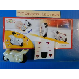 1 Figurine Kinder   sprinty  2013 - 2014 avec 1 BPZ ft056b