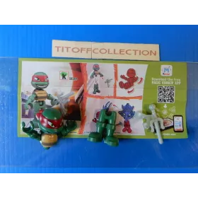 1 Figurine Kinder   minja turtles  Se-2017-2018 avec 1 BPZ se281