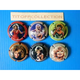 la série de 6 capsules de champagne delabruyere benoit  ( tina turner)