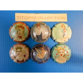 la série de 6 capsules  de champagne crochet et filles ( femme )