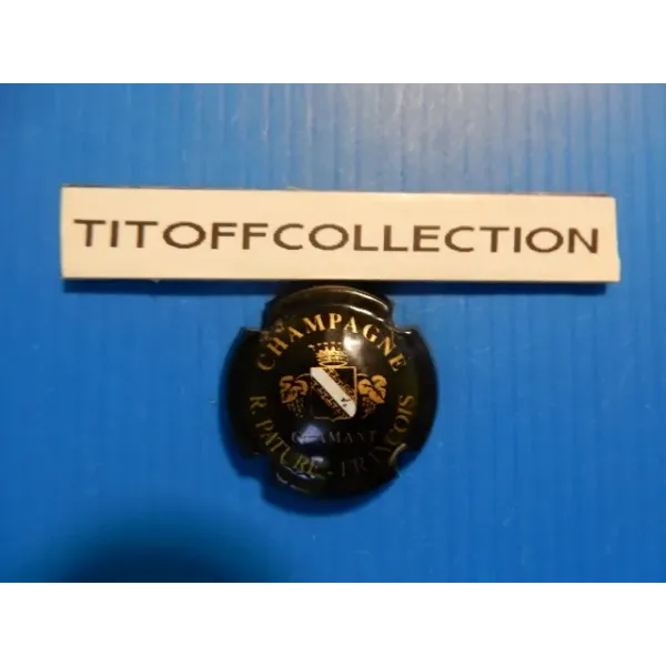 1 capsule of Champagne pature francois r black (no 1)