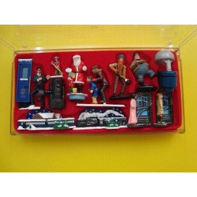 Der polar express 2004 -  boite plastique vendu sans la série de kinder