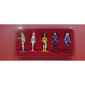 Angels friends 2010- boite plastique vendu sans la série de kinder