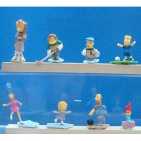 16072011 - 01 - La serie Simpsons avec 8 bandes papier