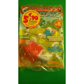 La Figurine le bébé Schtroumpf + le tobogant + le toit et l'échelle