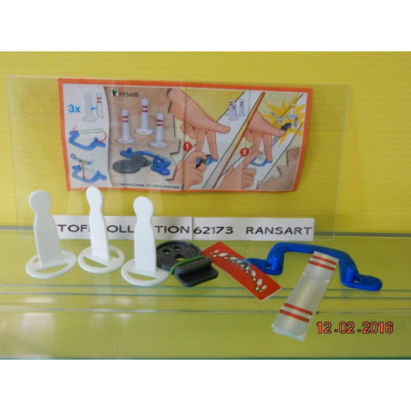 1 Figurine Kinder fingers games  2014 - 2015 avec 1 BPZ ff548b