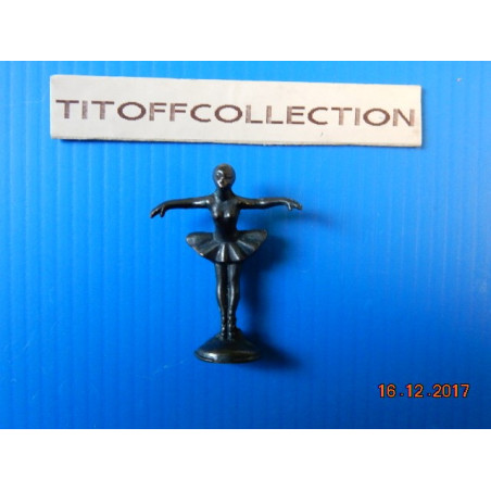 1 Figurine Kinder  métal 1977 
